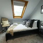 The Loft At Utopia Penthouse By M-Groupsa